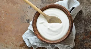 Greek and Regular Yogurt: Differences