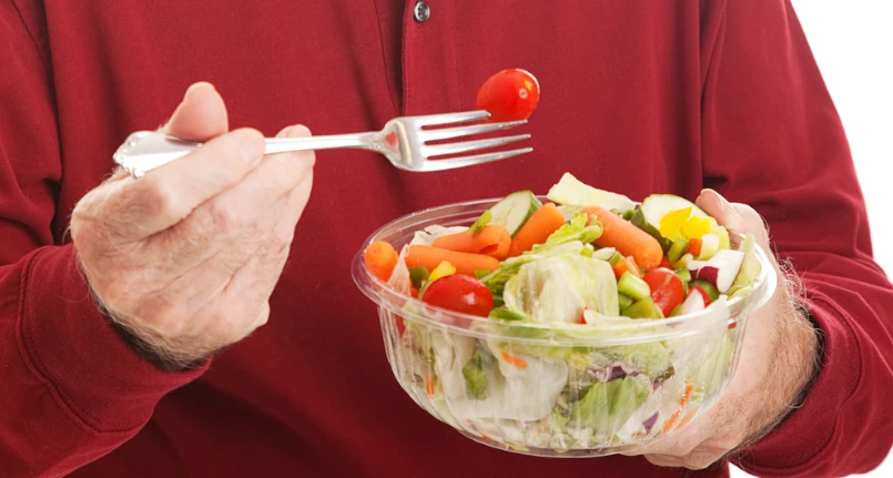 Nutrition in the elderly: 7 things to know