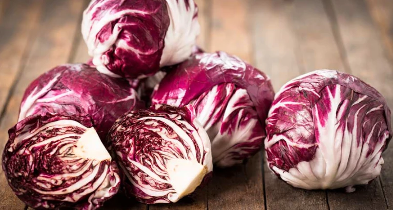 Red radicchio is good for health and counteracts aging