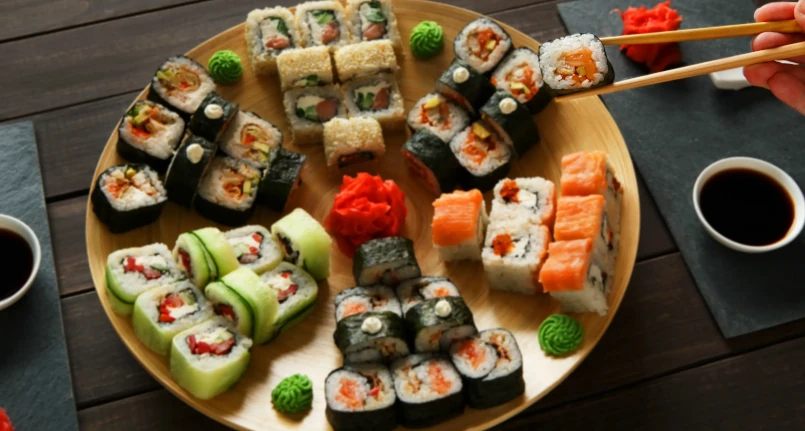 Sushi in safety: what to eat and how to avoid risks
